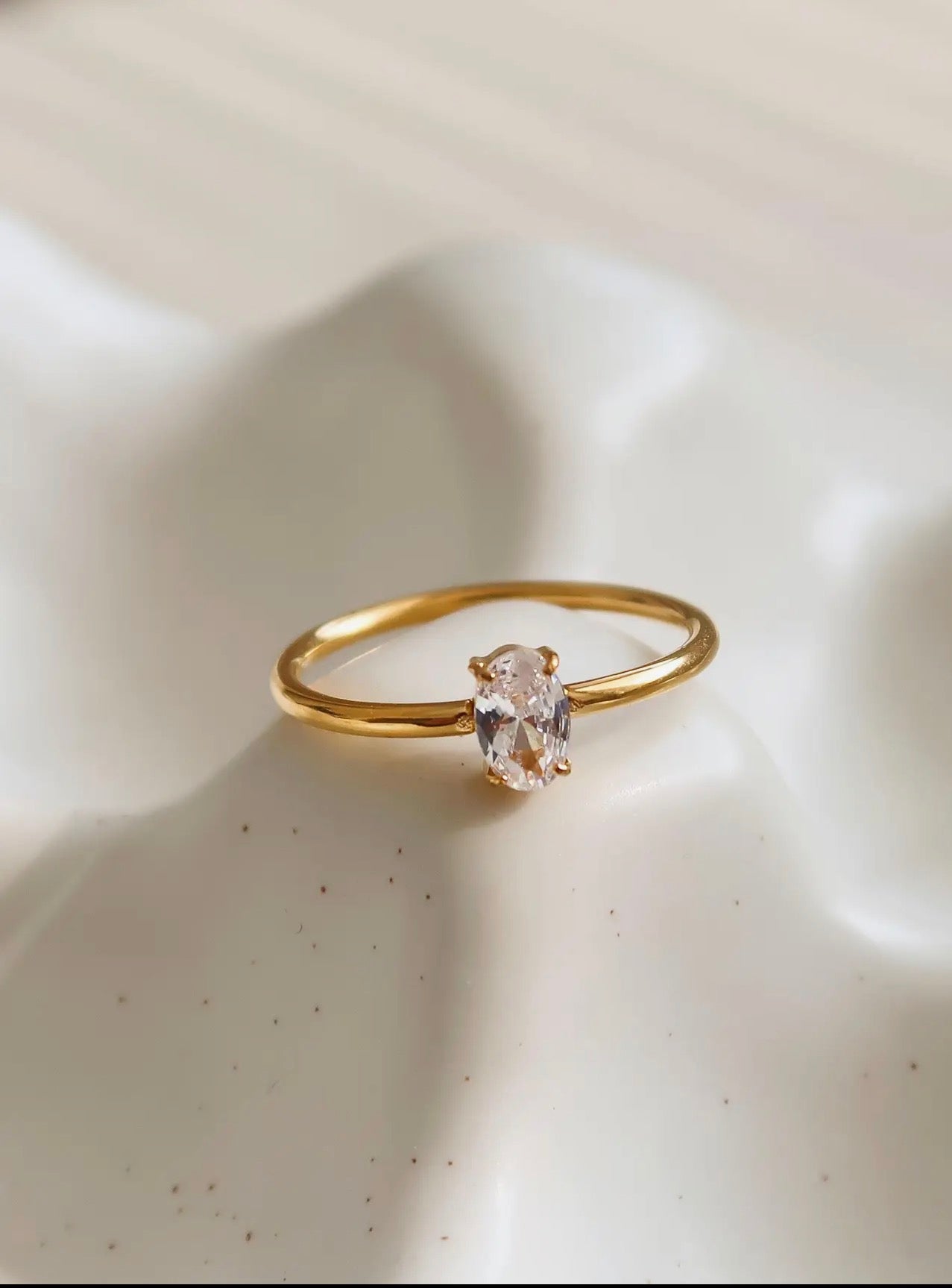 Dainty 18K Gold Solitaire