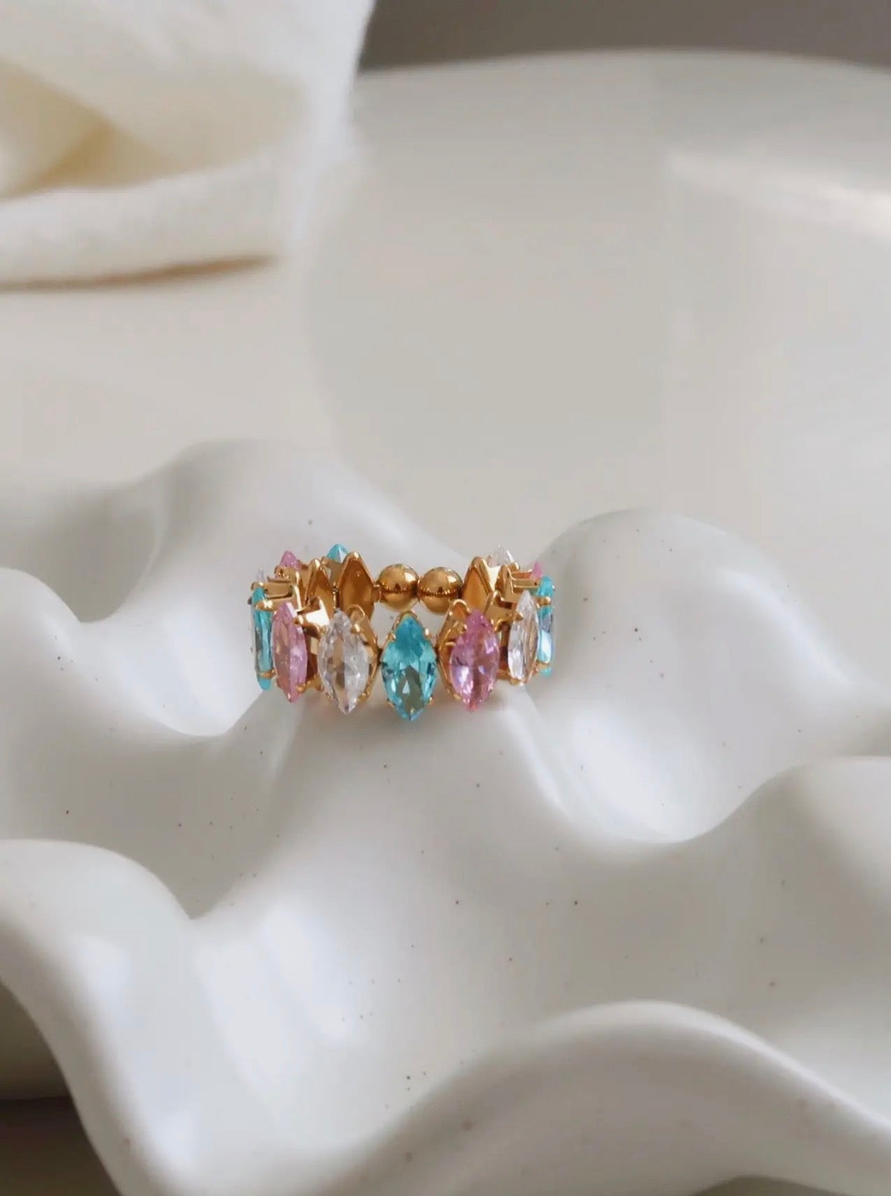 Briony 18K Gold Mulit-color Ring