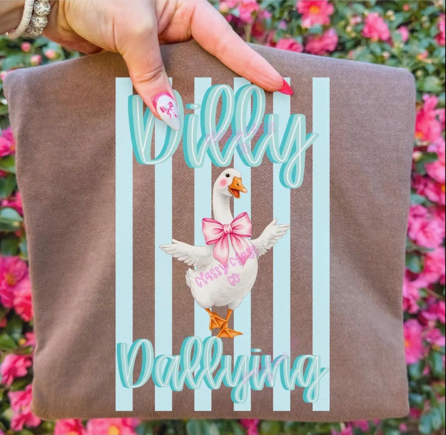 Goose Dilly Dallying Comfort Tee