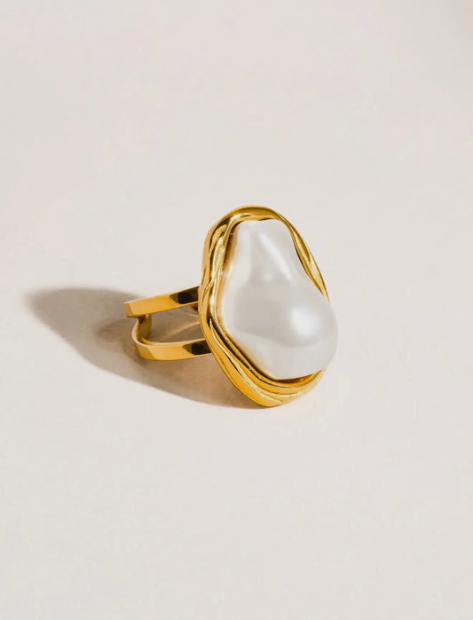 Cameron 18K Gold Non-Tarnish Classic Pearl Round Ring