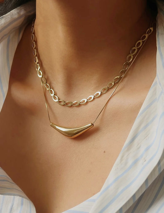 Cendre 18K Gold Non-Tarnish Curve Sweater Necklace