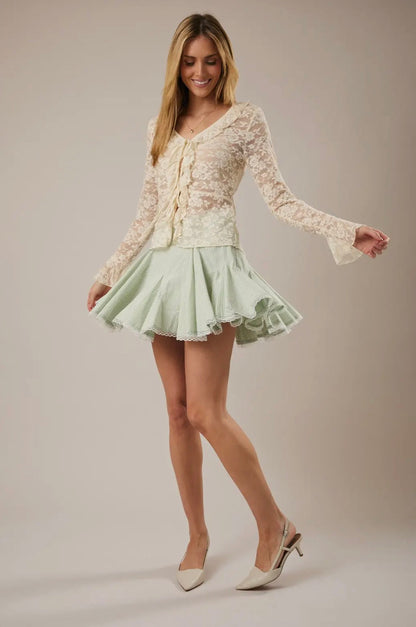 Chic Lines Lace-Trim Godet Mini Skort