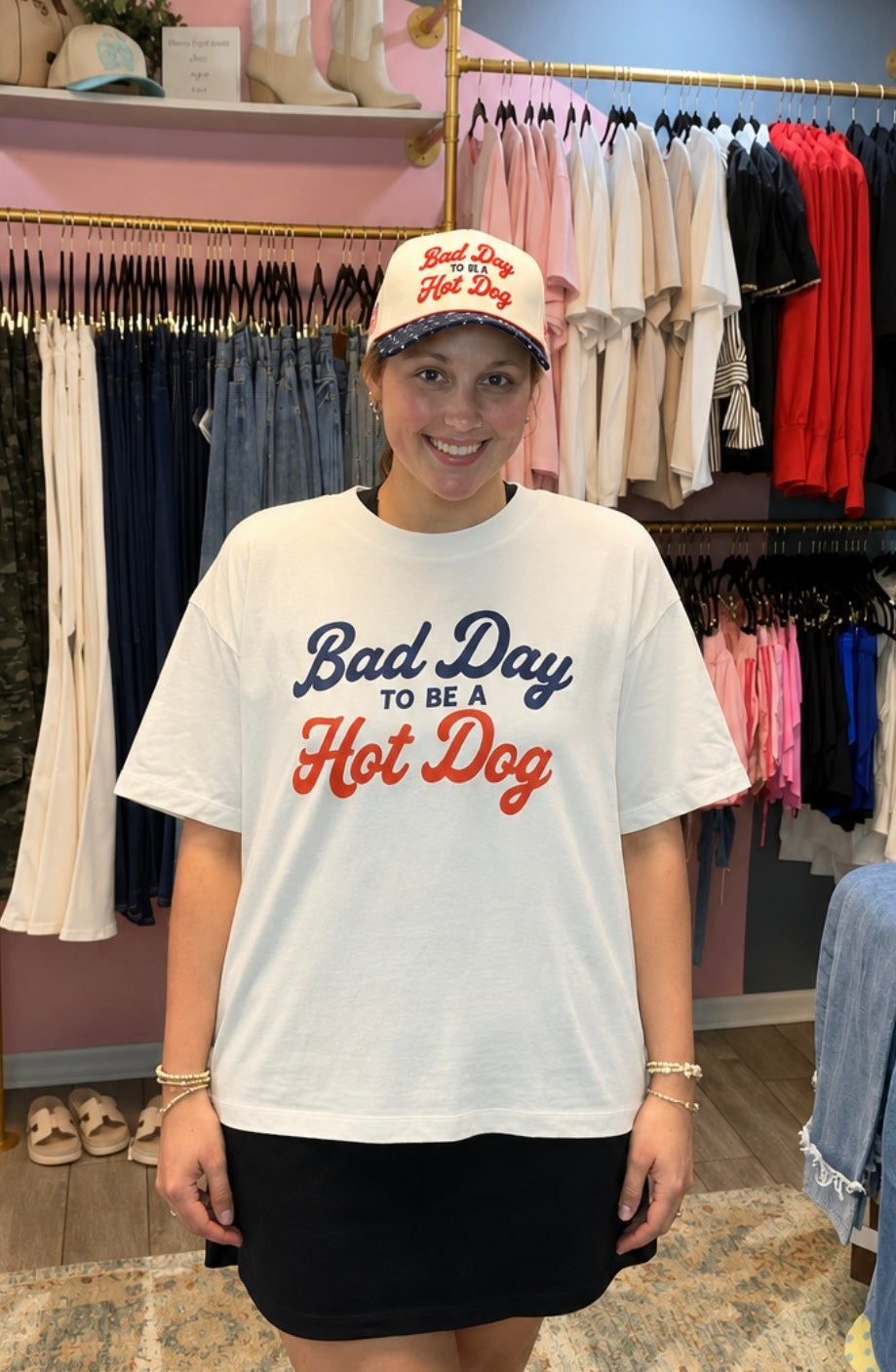 Bad Day To Be A Hot Dog Tee❤️💙