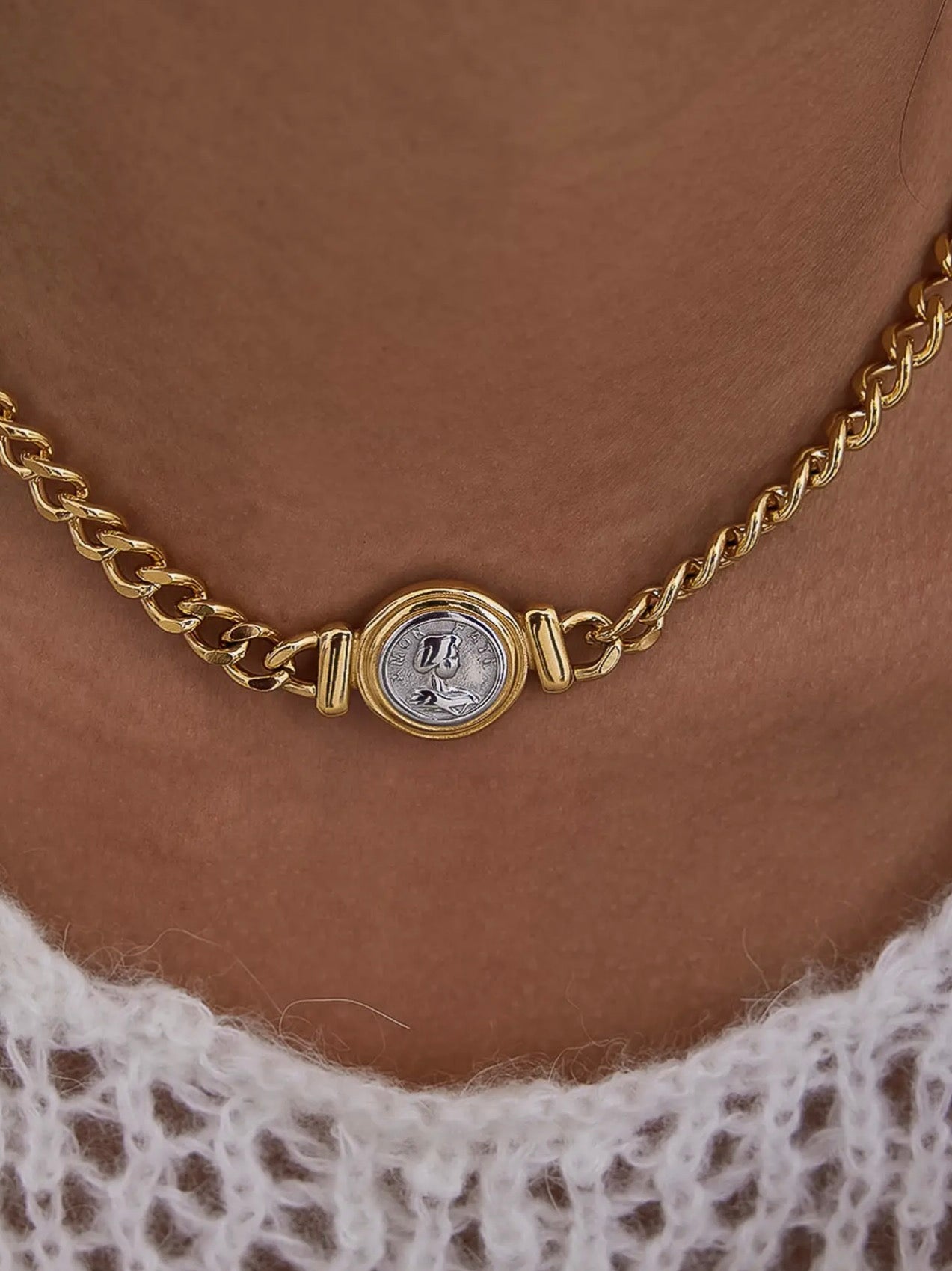 Parisse Radiance 18K Gold Coin Pendant Necklace